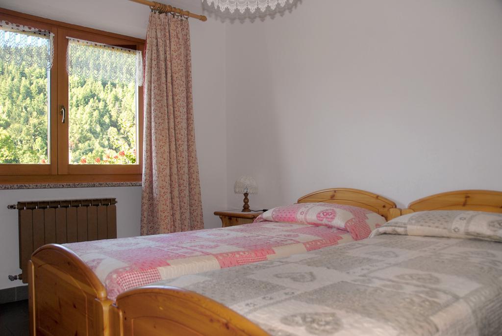 Agriturismo Plan D'Avie Aosta Phòng bức ảnh