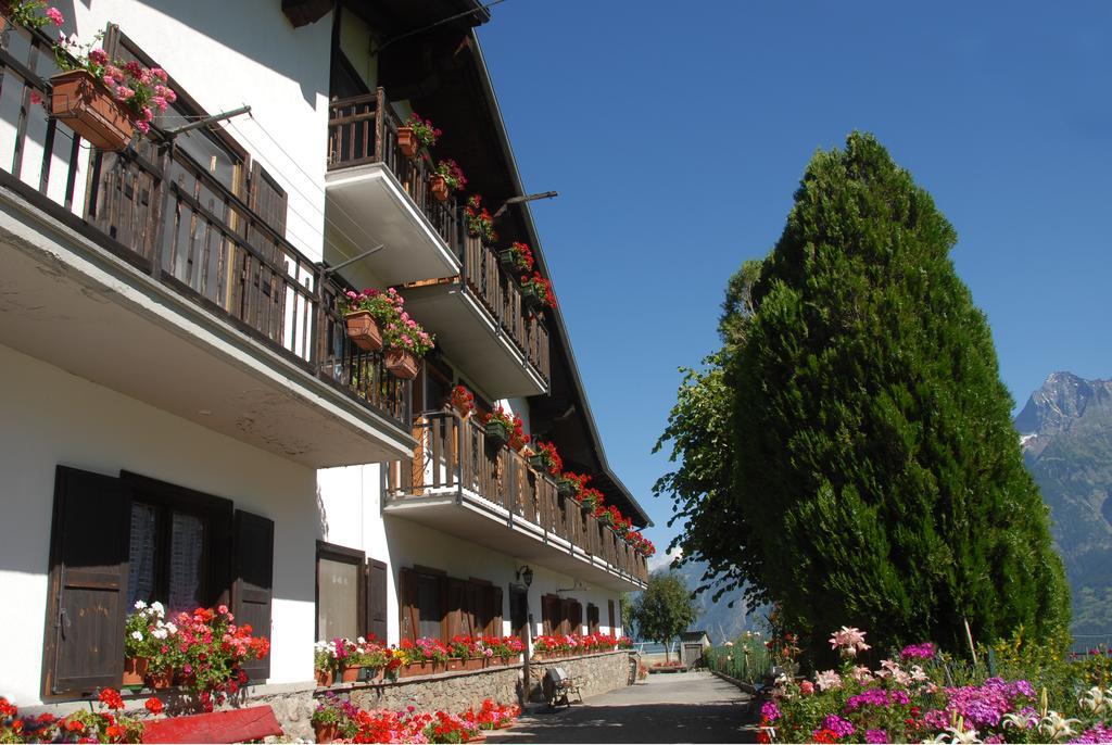 Agriturismo Plan D'Avie Aosta Ngoại thất bức ảnh
