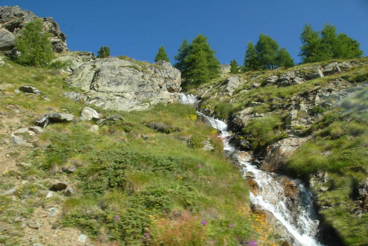 Agriturismo Plan D'Avie Aosta Ngoại thất bức ảnh